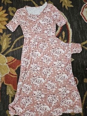 Promesa Dusty Rose Floral Maxi Dress